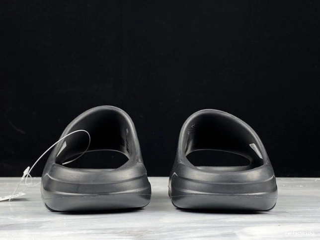 Slide Adidas Black FX0495 Yeezy 0806